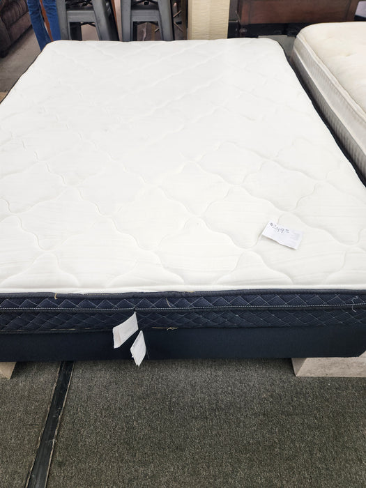 Used Mattress set - Bill's Discount Center (Bradenton, FL)