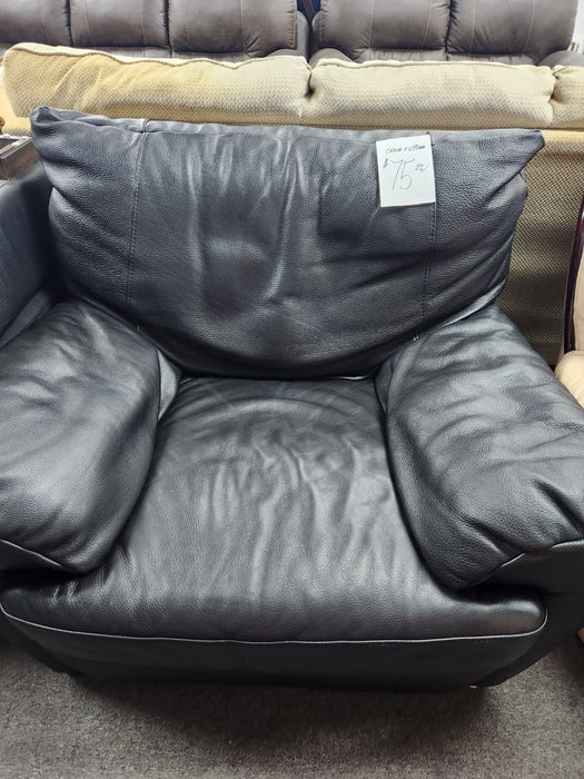 Recliner - Bill's Discount Center (Bradenton, FL)