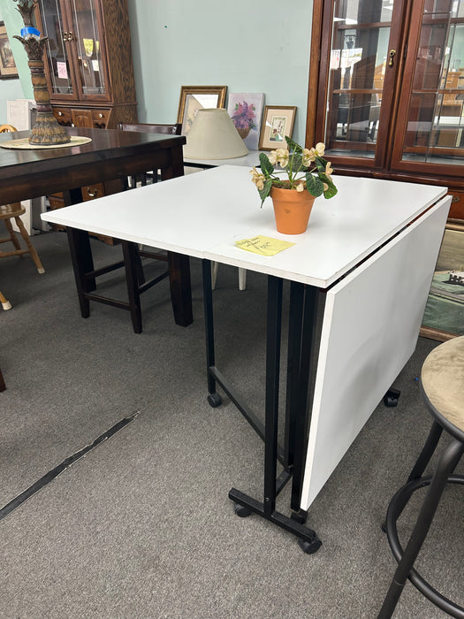 Used Foldable Table