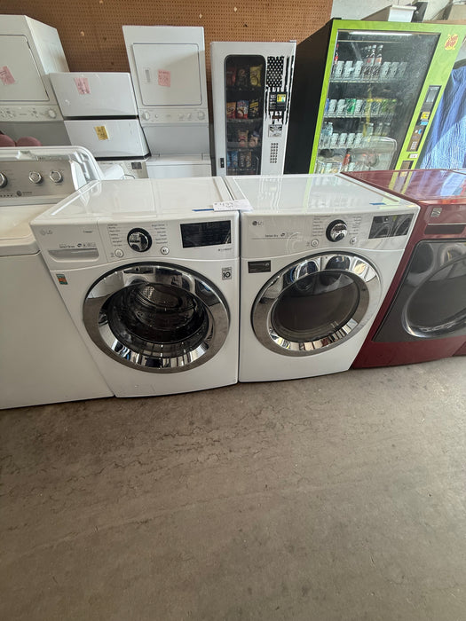 LG Washer/Dryer Set         W122/D0083