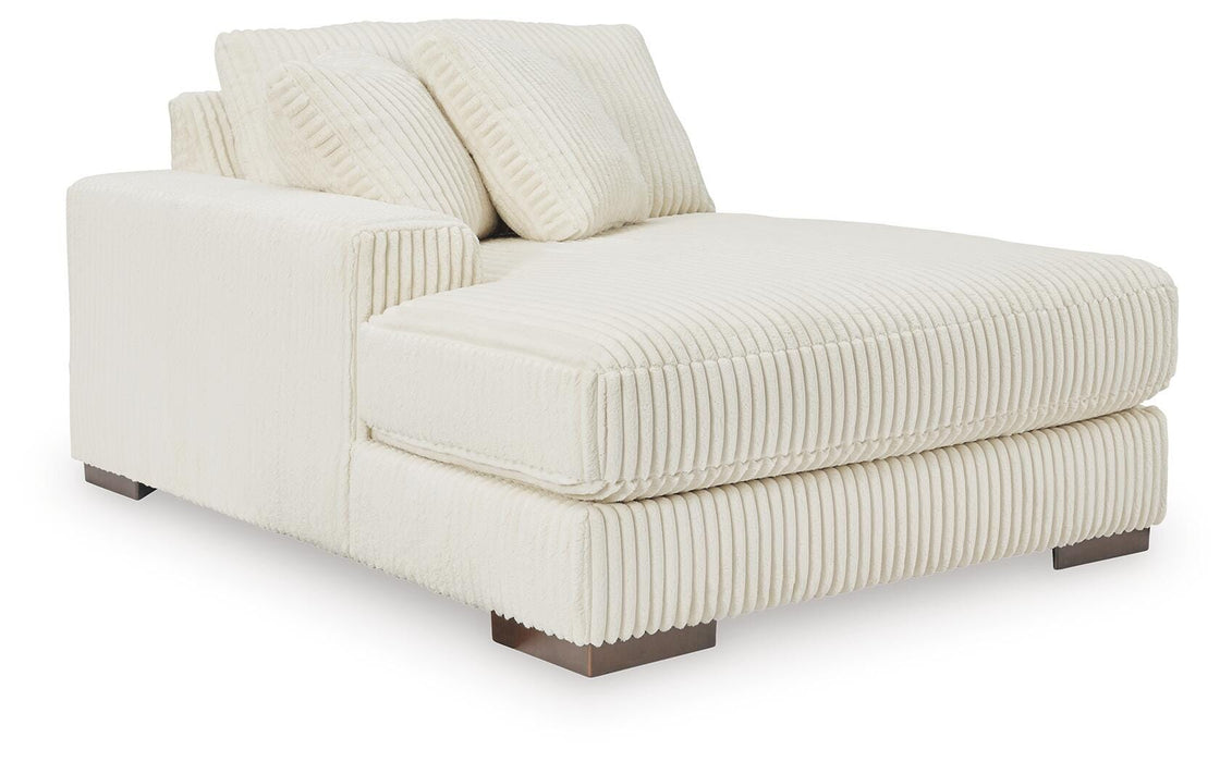Lindyn Sectional with Chaise - Bill's Discount Center (Bradenton, FL)