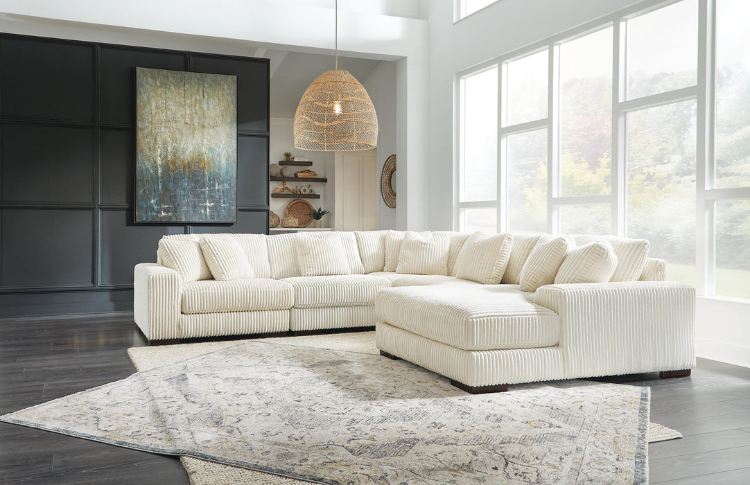 Lindyn Sectional with Chaise - Bill's Discount Center (Bradenton, FL)