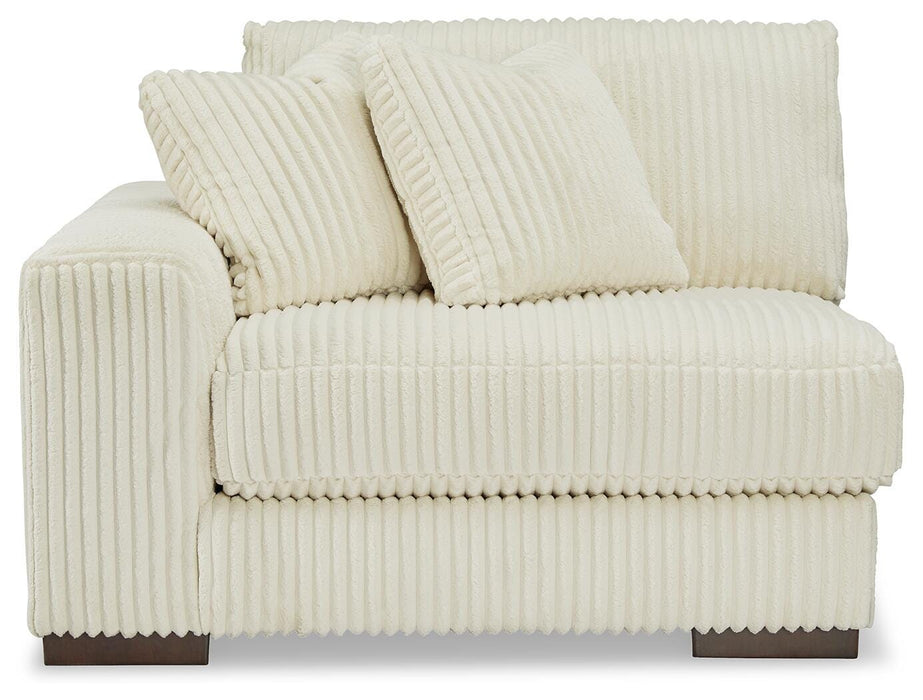 Lindyn Sectional with Chaise - Bill's Discount Center (Bradenton, FL)