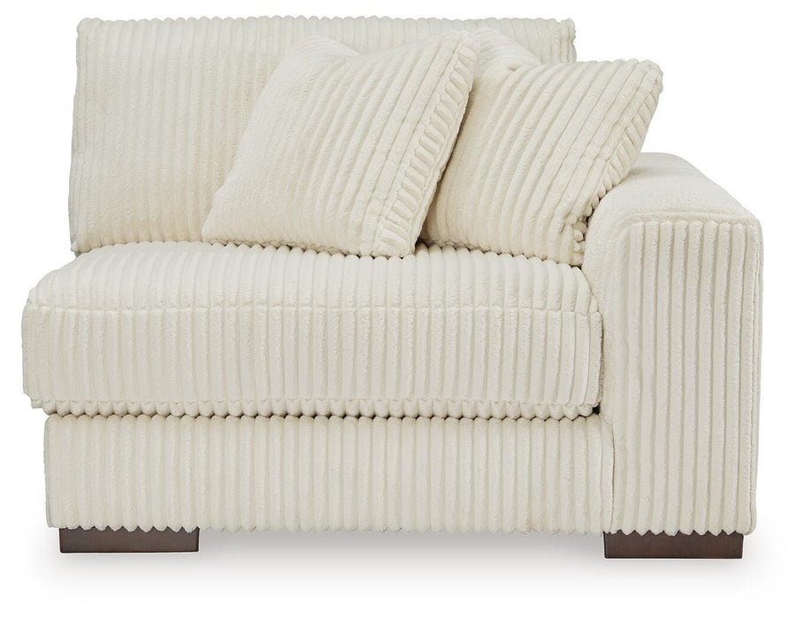 Lindyn Sectional with Chaise - Bill's Discount Center (Bradenton, FL)