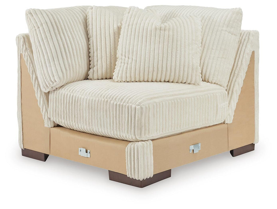 Lindyn Sectional with Chaise - Bill's Discount Center (Bradenton, FL)