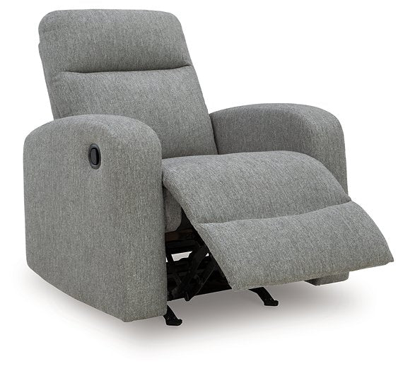 Gauntlet Recliner - Bill's Discount Center (Bradenton, FL)