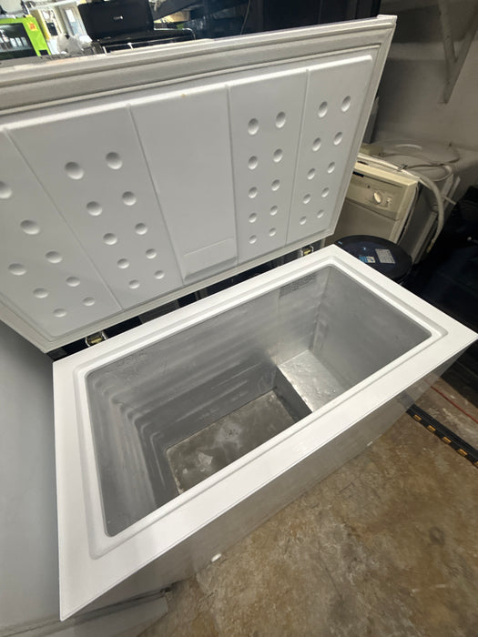 Used Insignia Chest Freezer