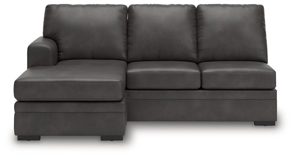 Lofton-Pike Sectional with Chaise - Bill's Discount Center (Bradenton, FL)
