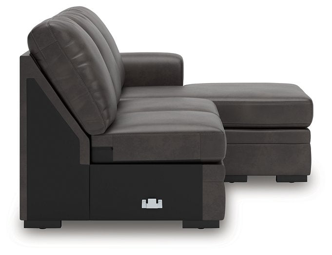 Lofton-Pike Sectional with Chaise - Bill's Discount Center (Bradenton, FL)