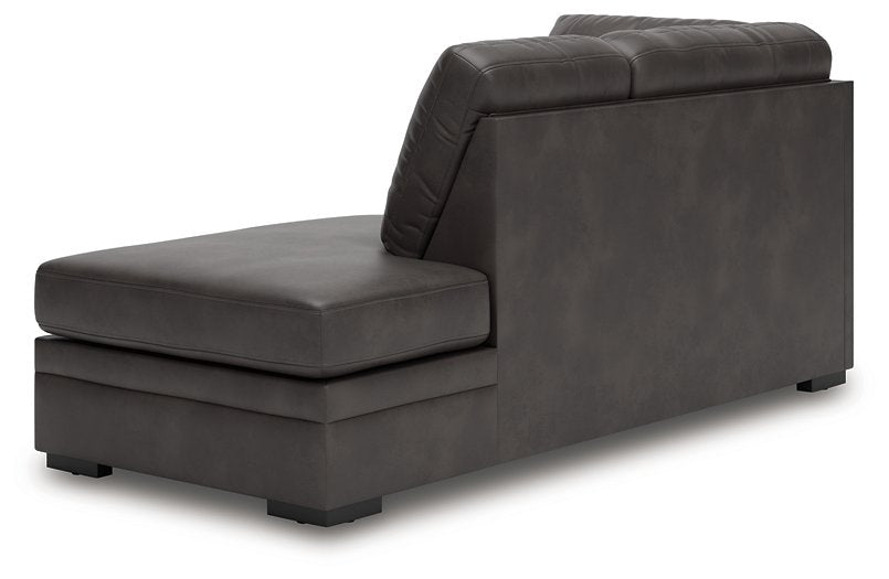 Lofton-Pike Sectional with Chaise - Bill's Discount Center (Bradenton, FL)