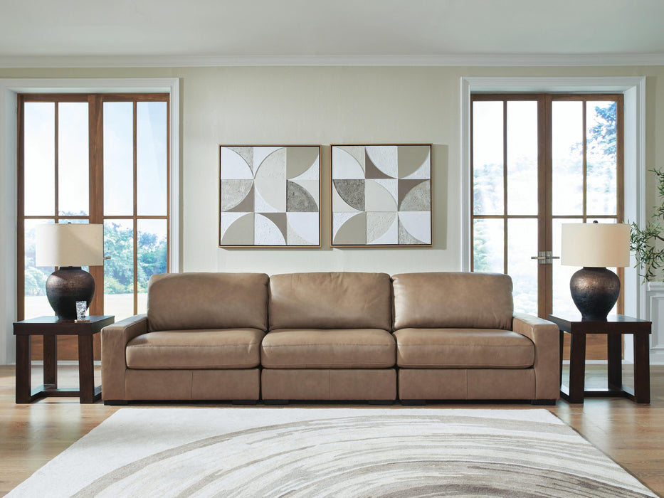 Veronella Sectional Sofa - Bill's Discount Center (Bradenton, FL)
