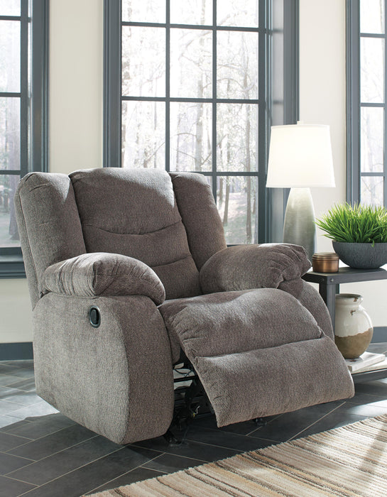 Tulen Recliner - Bill's Discount Center (Bradenton, FL)