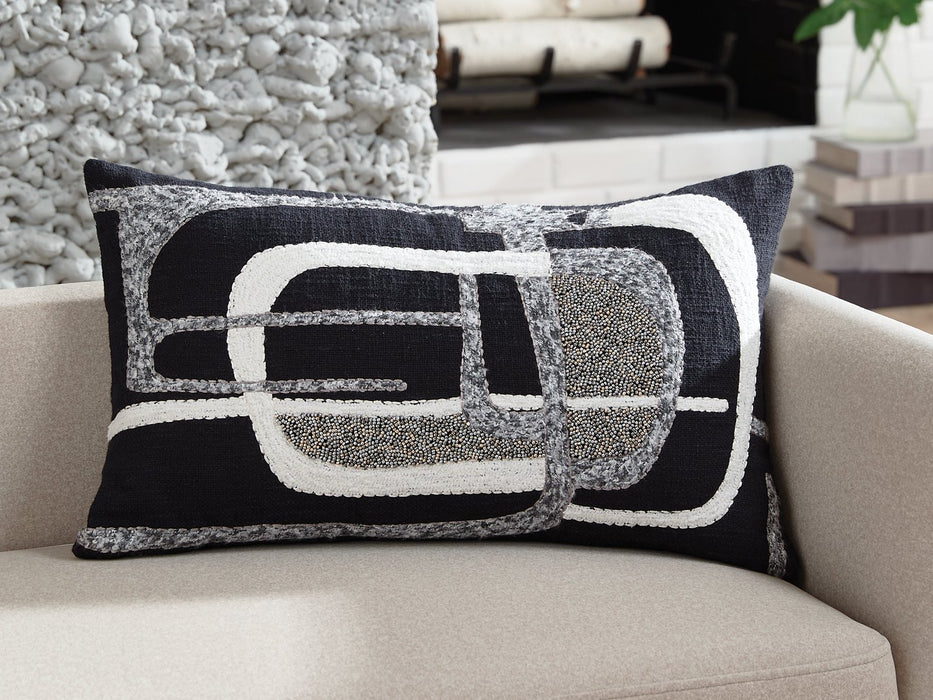 Gavrileigh Pillow (Set of 4) - Bill's Discount Center (Bradenton, FL)
