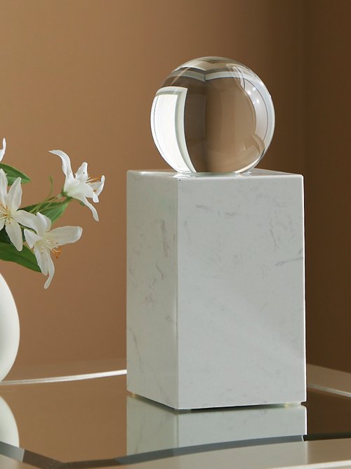 Sellner Sculpture - Bill's Discount Center (Bradenton, FL)