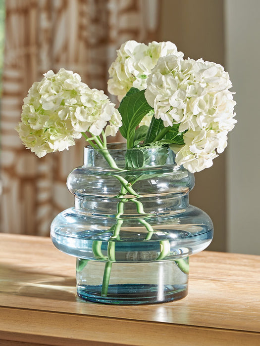 Vallmen Vase - Bill's Discount Center (Bradenton, FL)