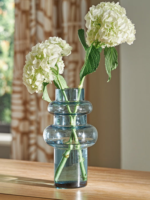 Vallmen Vase - Bill's Discount Center (Bradenton, FL)