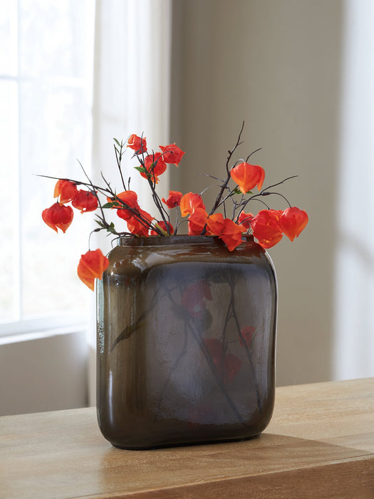 Sumner Vase - Bill's Discount Center (Bradenton, FL)