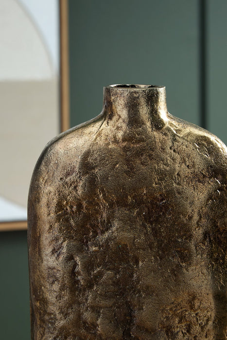 Wallmond Vase - Bill's Discount Center (Bradenton, FL)