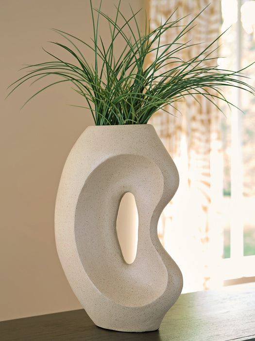 Odion Vase - Bill's Discount Center (Bradenton, FL)