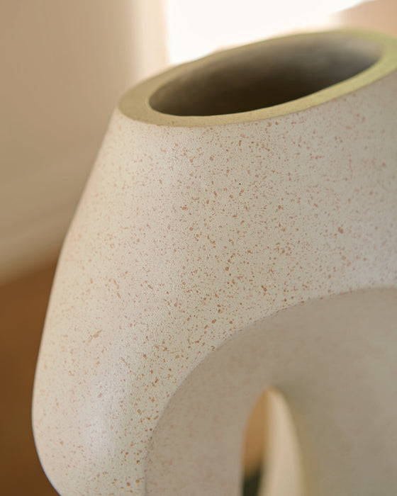 Odion Vase - Bill's Discount Center (Bradenton, FL)