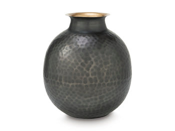 Woody Vase - Bill's Discount Center (Bradenton, FL)