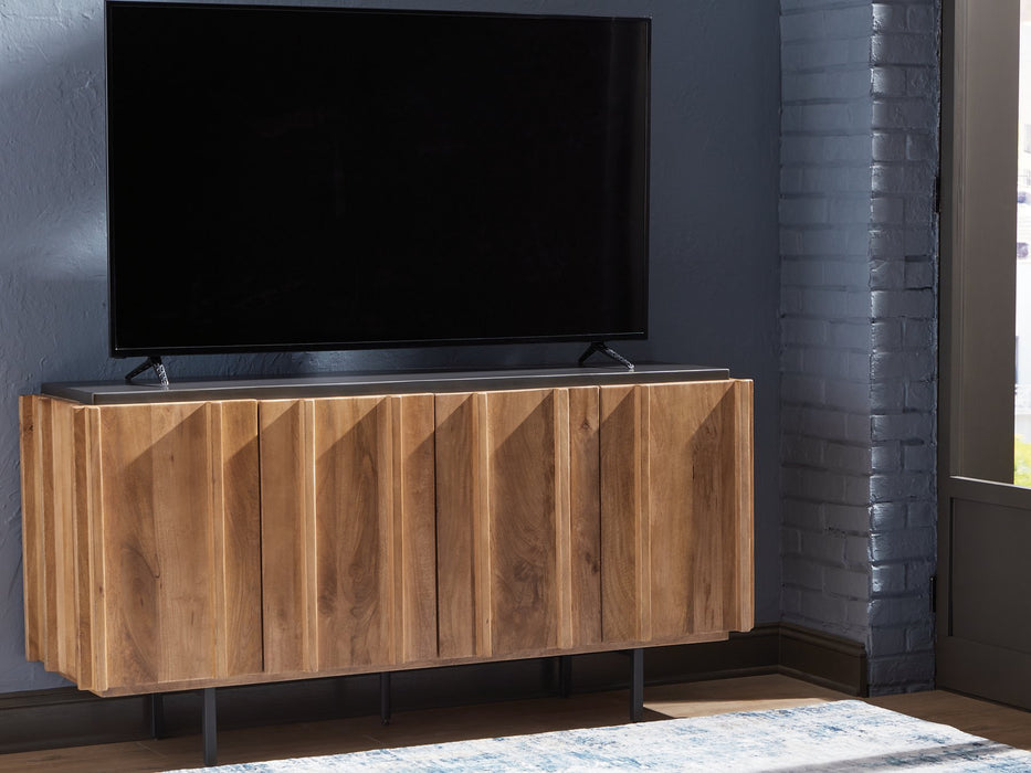 Quintavious Accent Cabinet - Bill's Discount Center (Bradenton, FL)