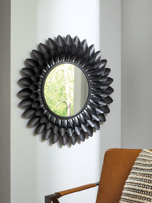 Ryenmour Accent Mirror - Bill's Discount Center (Bradenton, FL)