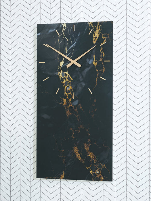Teague Wall Clock - Bill's Discount Center (Bradenton, FL)