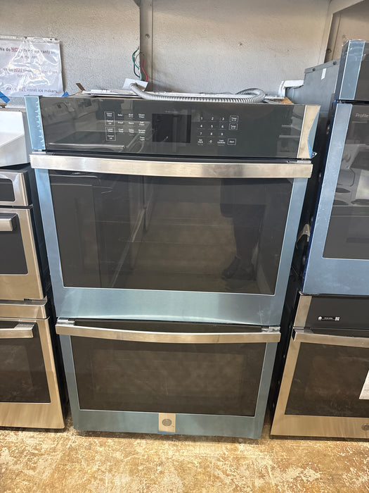 GE Double Wall Oven Scratch and Dent.         S0041