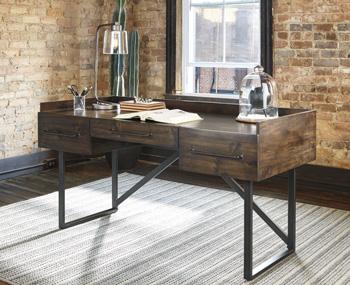 Starmore Home Office Desk with 2 Chairs - Bill's Discount Center (Bradenton, FL)