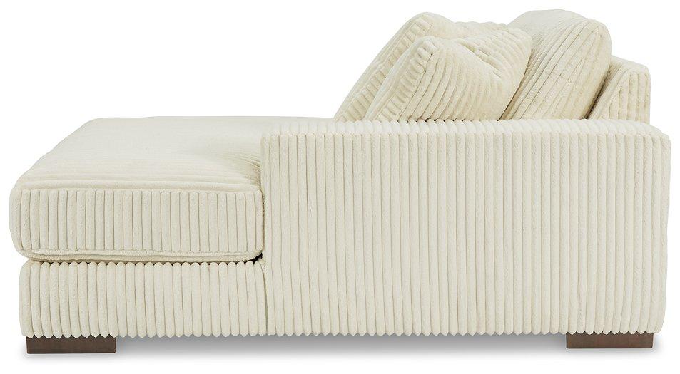 Lindyn Sectional with Double Chaise - Bill's Discount Center (Bradenton, FL)