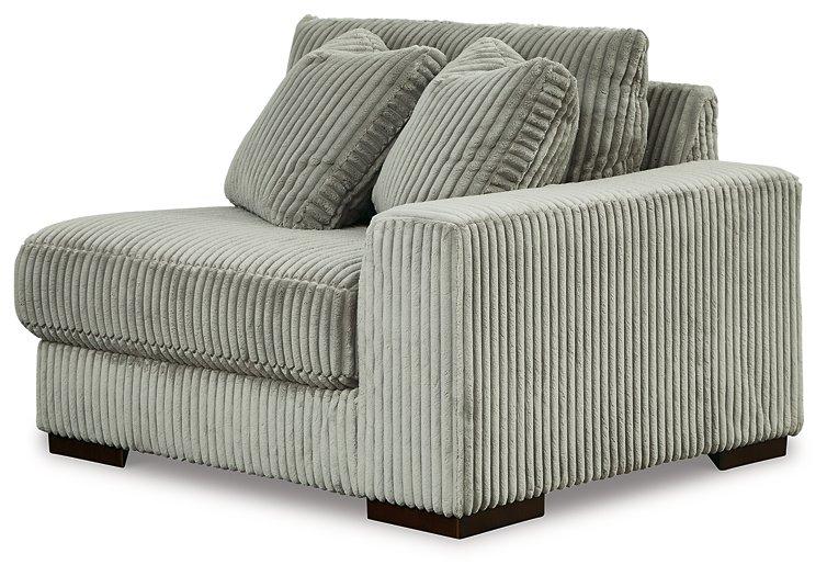 Lindyn Sectional - Bill's Discount Center (Bradenton, FL)