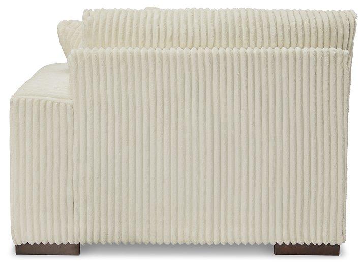 Lindyn Sectional - Bill's Discount Center (Bradenton, FL)