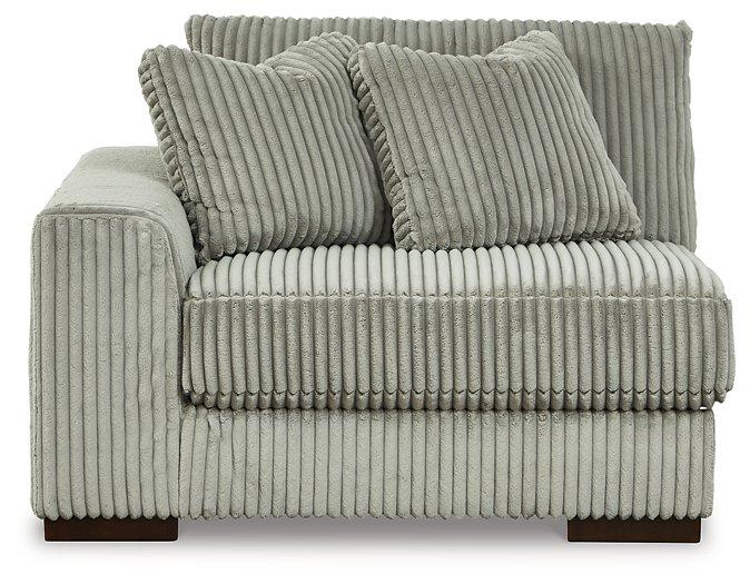 Lindyn Sectional - Bill's Discount Center (Bradenton, FL)