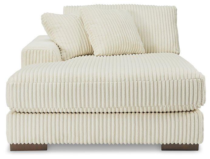 Lindyn Sectional with Double Chaise - Bill's Discount Center (Bradenton, FL)