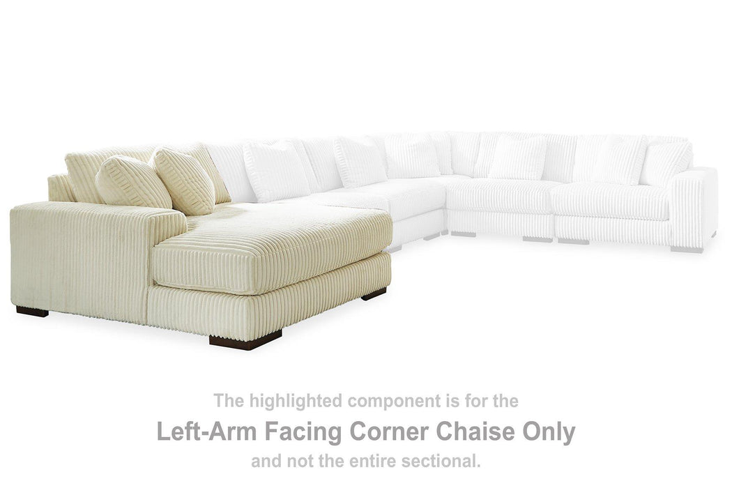 Lindyn Sectional with Double Chaise - Bill's Discount Center (Bradenton, FL)