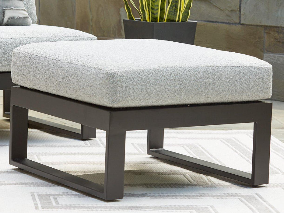 Beachloft Outdoor Seating Set - Bill's Discount Center (Bradenton, FL)