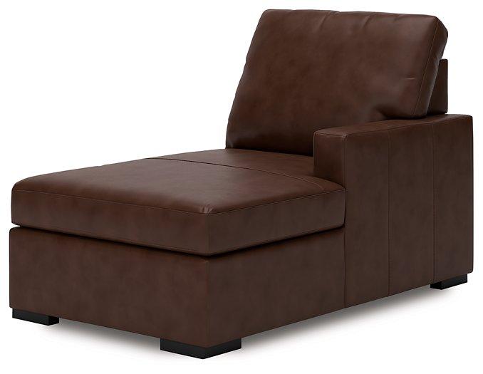 McDowlan Sectional with Chaise - Bill's Discount Center (Bradenton, FL)