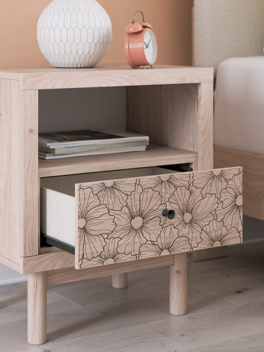 Arloster Nightstand - Bill's Discount Center (Bradenton, FL)