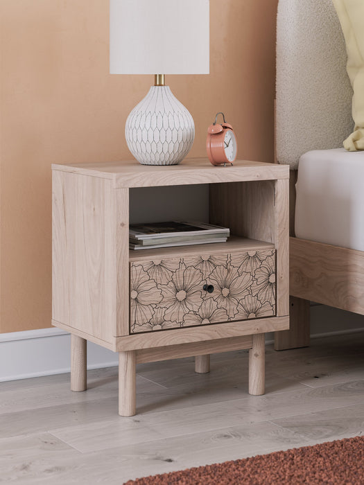 Arloster Nightstand - Bill's Discount Center (Bradenton, FL)