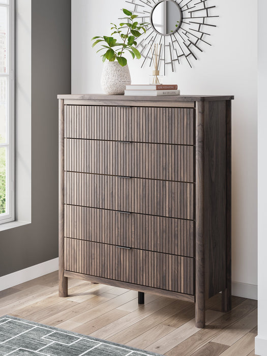 Pamytta Wide Chest of Drawers - Bill's Discount Center (Bradenton, FL)