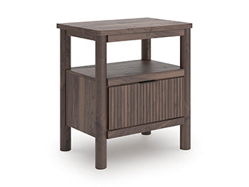 Pamytta Nightstand - Bill's Discount Center (Bradenton, FL)