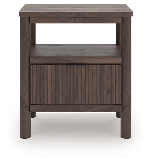 Pamytta Nightstand - Bill's Discount Center (Bradenton, FL)