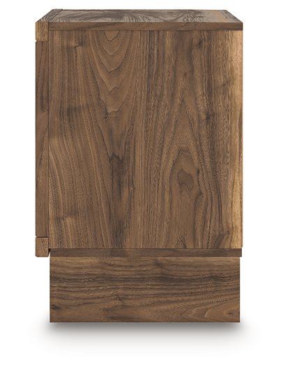 Chirason Nightstand - Bill's Discount Center (Bradenton, FL)