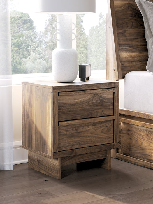 Chirason Nightstand - Bill's Discount Center (Bradenton, FL)