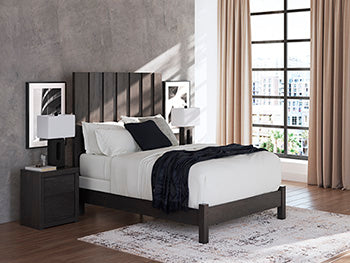 Fraluna Bed - Bill's Discount Center (Bradenton, FL)