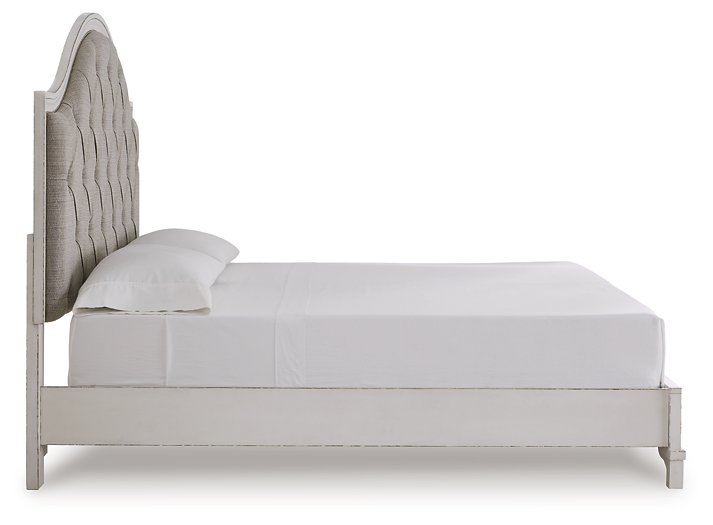 Blendon Upholstered Bed - Bill's Discount Center (Bradenton, FL)