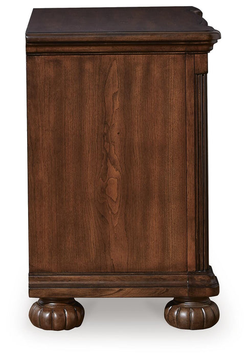 Lavinton Bedroom Set - Bill's Discount Center (Bradenton, FL)