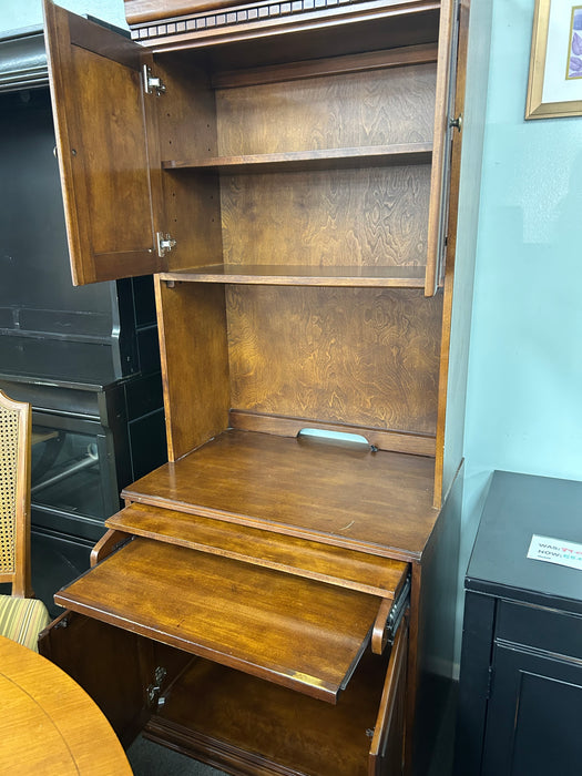 Used Desk - Bill's Discount Center (Bradenton, FL)