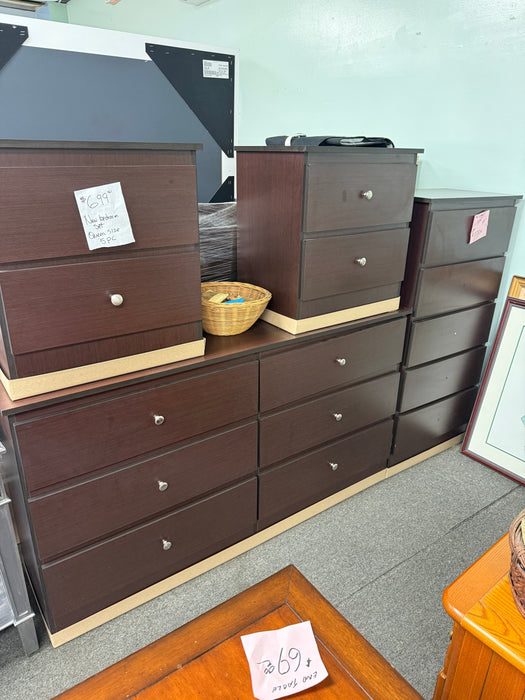 6pc bedroom set (New) - Bill's Discount Center (Bradenton, FL)